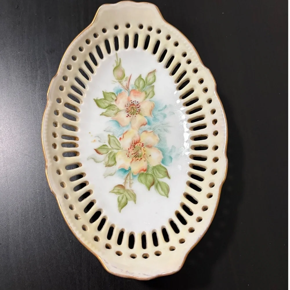 Vintage Lingrell Hand Painted Floral Reticulated Porcelain Trinket Dish Gold Rim